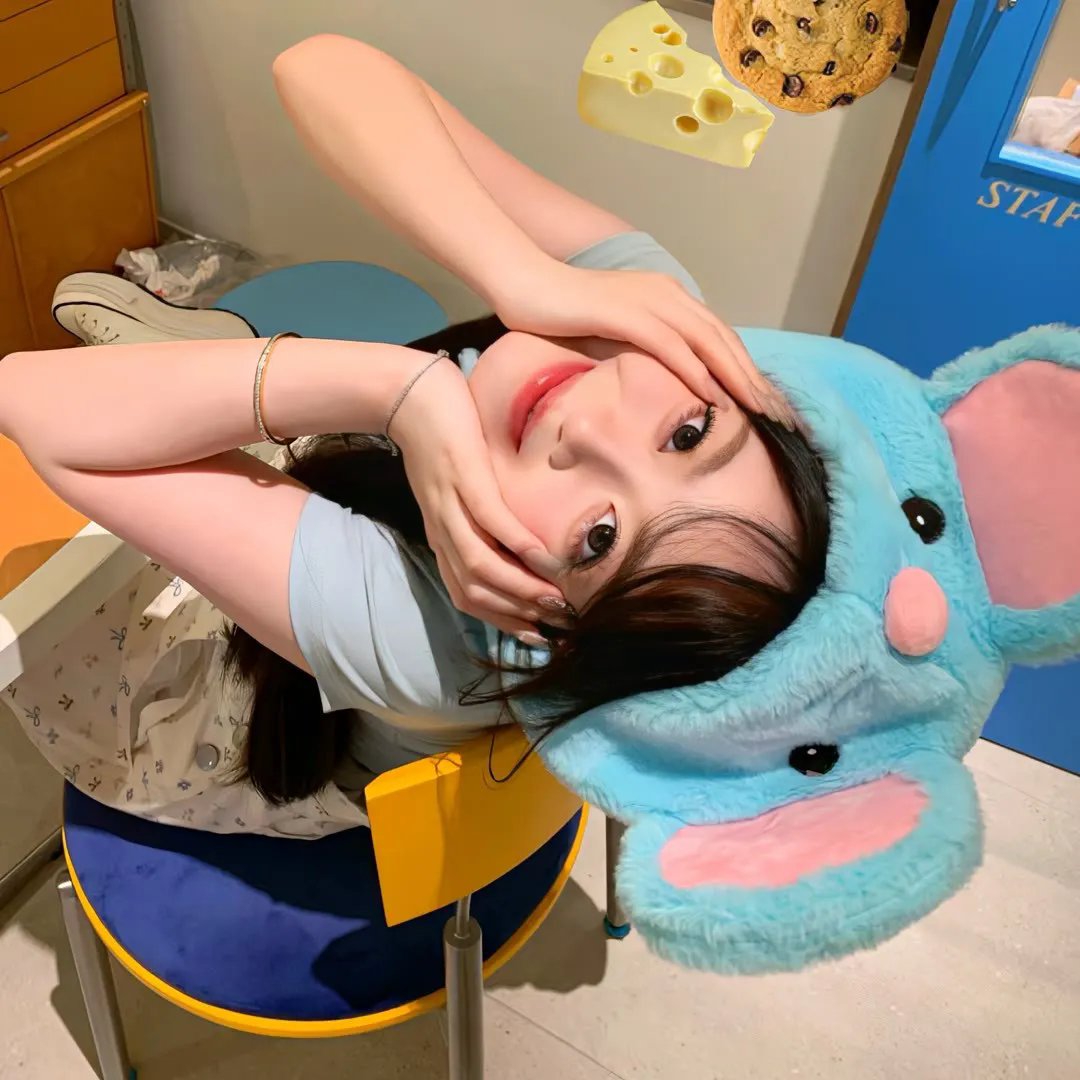 黄昏时分、牵着手